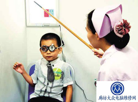 平板电脑对儿童眼睛的伤害图片